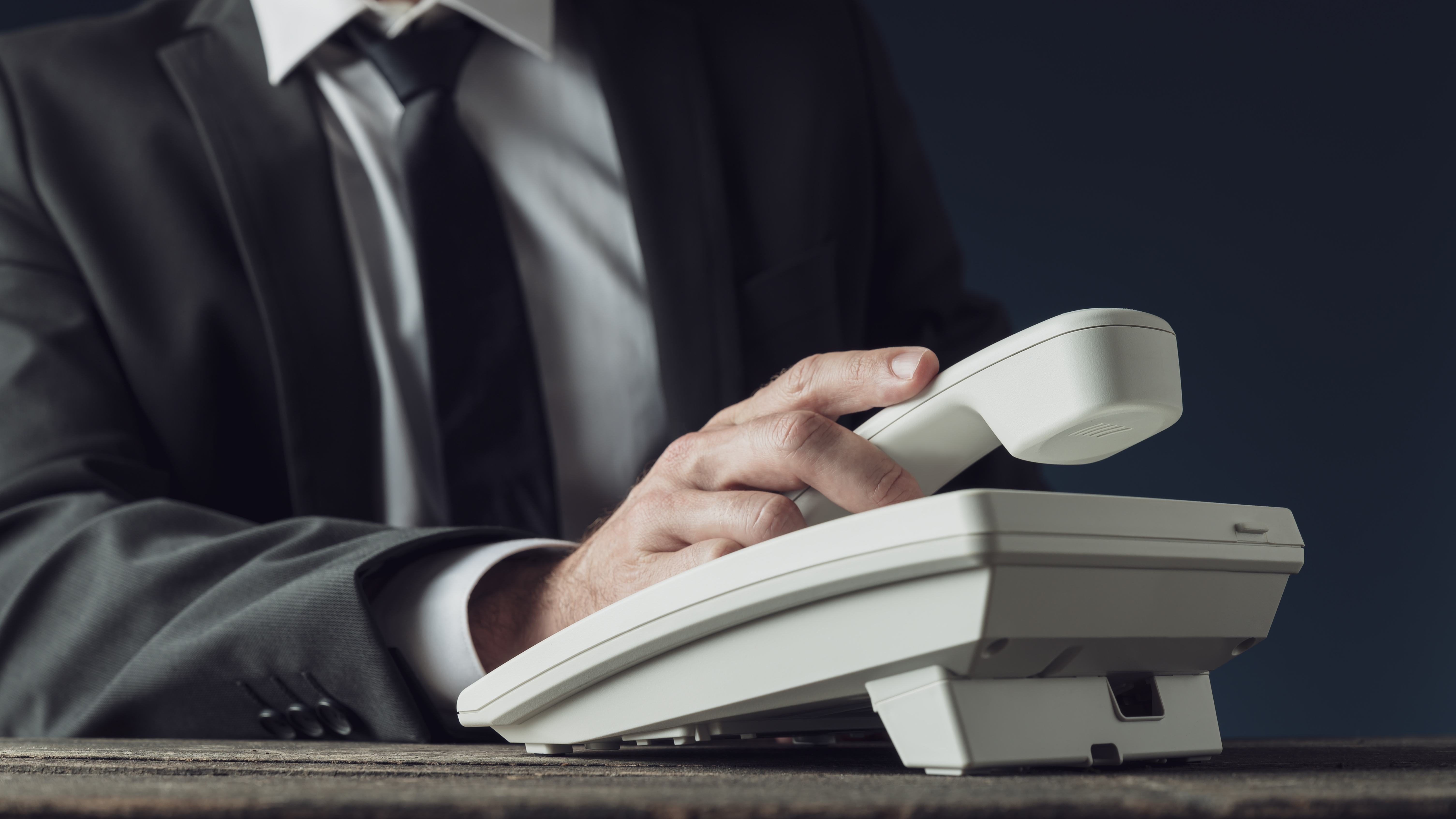 Achieving Sales on Telephones IAMCPD000311